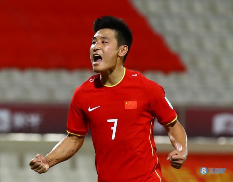 全场比赛结束，勒沃库森3-0云达不莱梅！